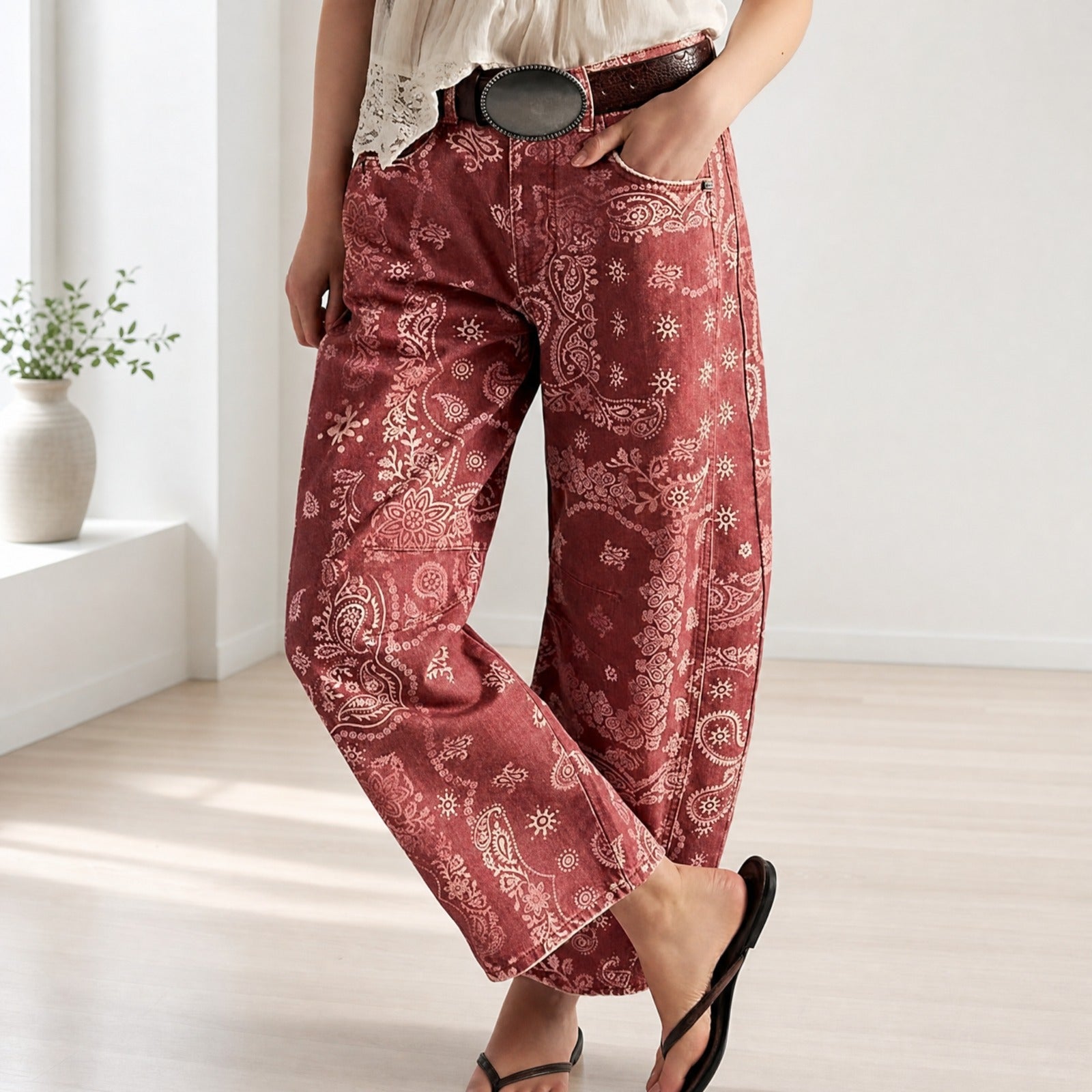 Calça Alvida™ com Estampa Floral e Caimento Amplo