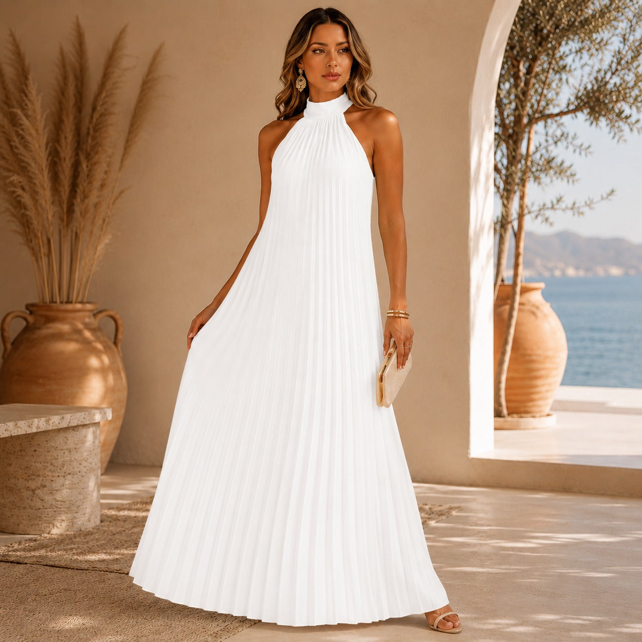 Vestido Longo Sicília™ com Plissado Elegante e Gola Alta Sem Mangas