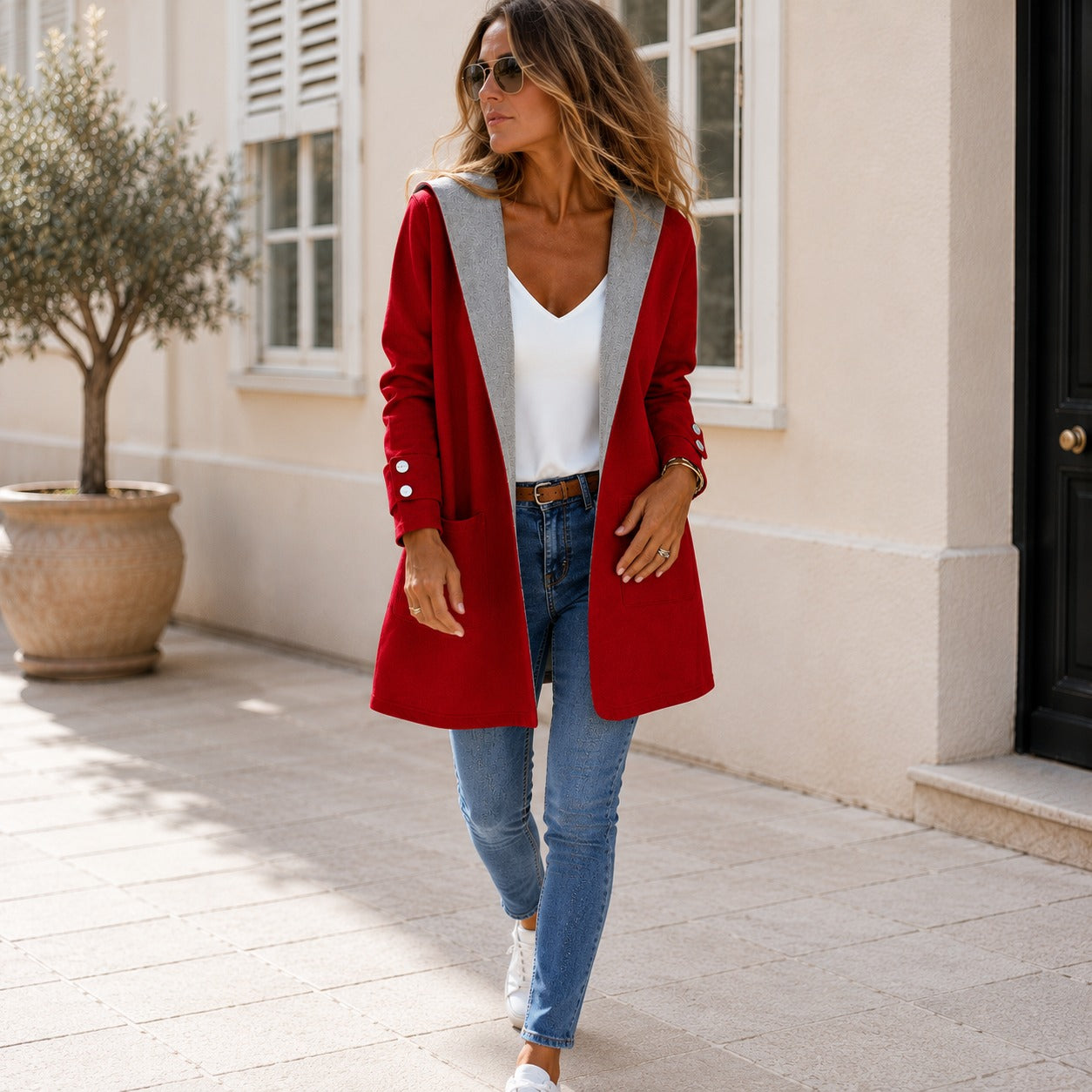 Cardigan Montere™ com Modelagem Alongada, Capuz Amplo e Bolsos Frontais