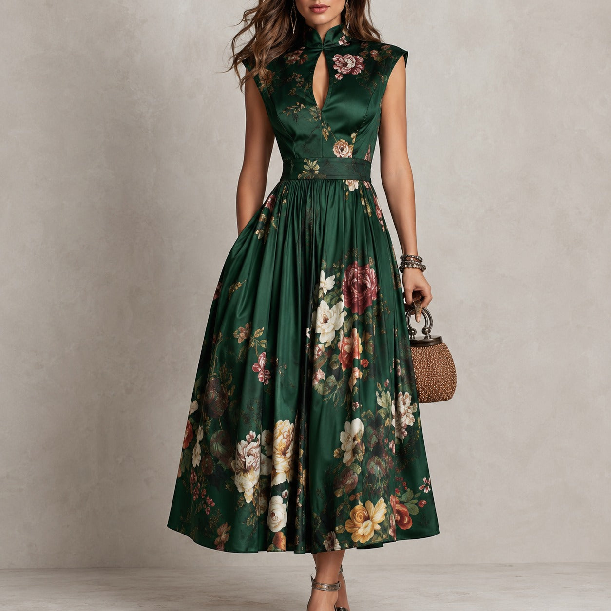 Vestido Vitoriana™ com Gola Mandarim com Abertura e Saia Evasê / Romantismo Sofisticado Sem Exageros