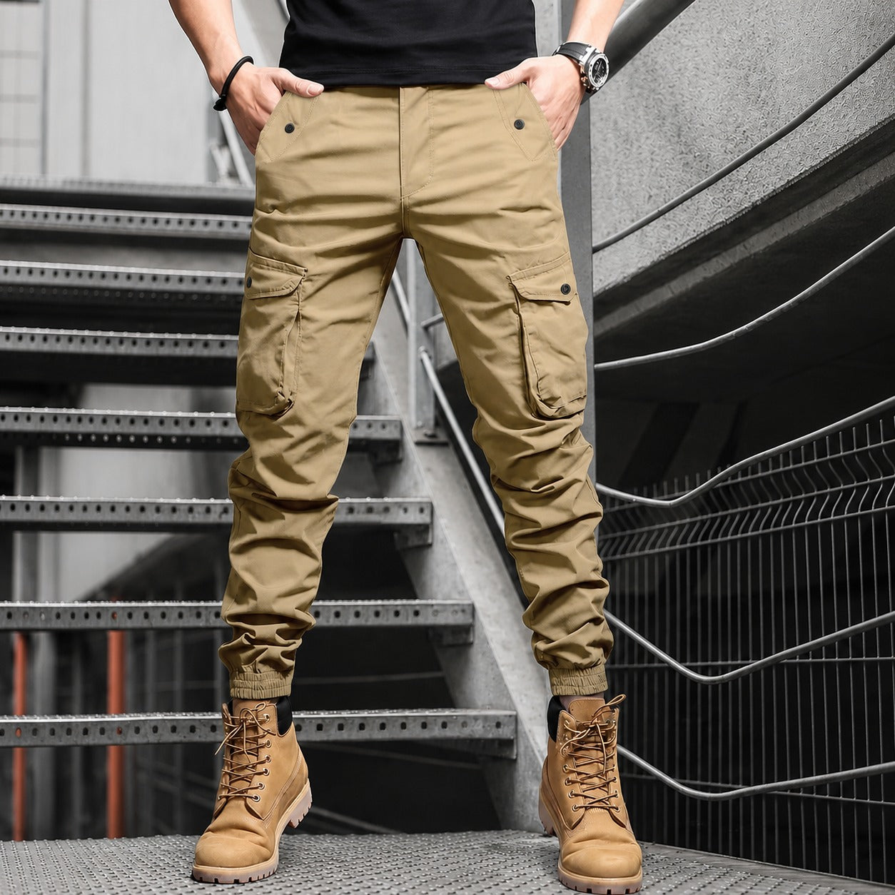 Calça Brennar™ com Bolsos Cargo e Modelagem Jogger / Praticidade Para Acompanhar a Rotina.