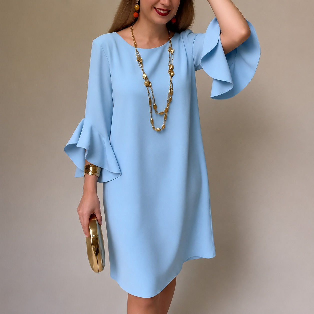 Vestido Lorien™ com Mangas Amplas em Babados e Caimento Fluido / Movimento Delicado Que Transforma a Produção.