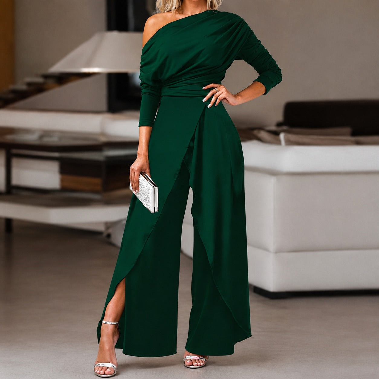 Macacão Lorienne™ com Ombro Único Drapeado e Calça Ampla com Sobreposição / Elegância Marcante com Movimento Fluido
