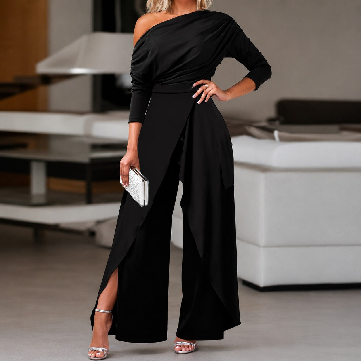 Macacão Lorienne™ com Ombro Único Drapeado e Calça Ampla com Sobreposição / Elegância Marcante com Movimento Fluido