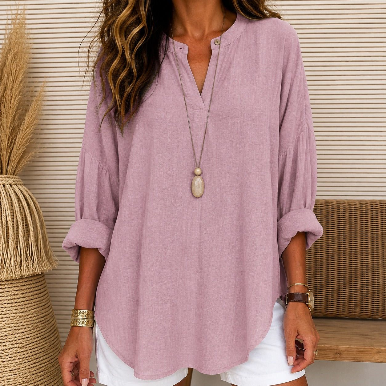 Blusa Aline™ em Linho de Algodão com Mangas Longas Dobráveis e Decote em V / Valoriza o Visual Com Naturalidade