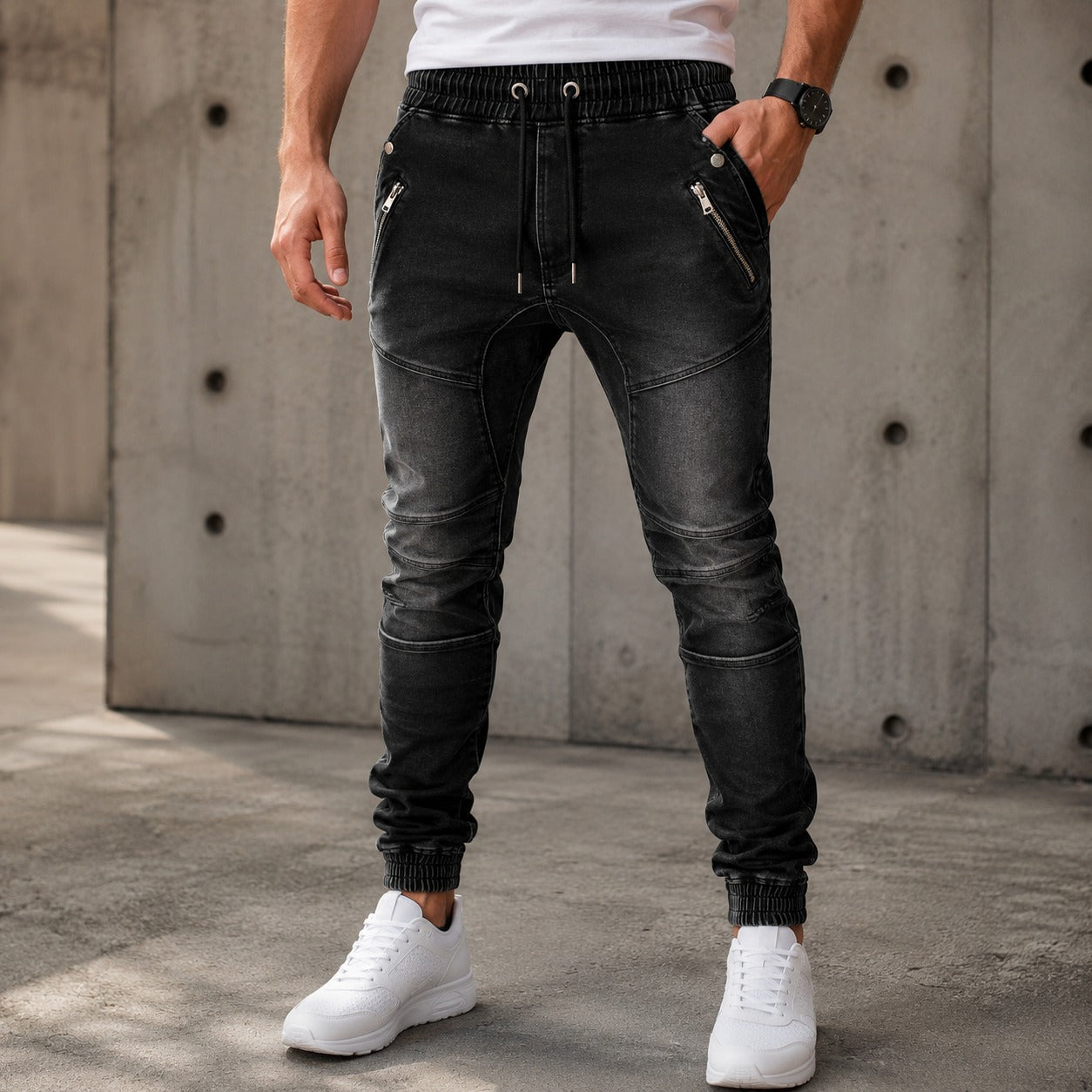 Calça Jeans Bastian™ com Cós Ajustável e Bolsos com Zíper  / O Jeans Certo Para Produções Modernas.