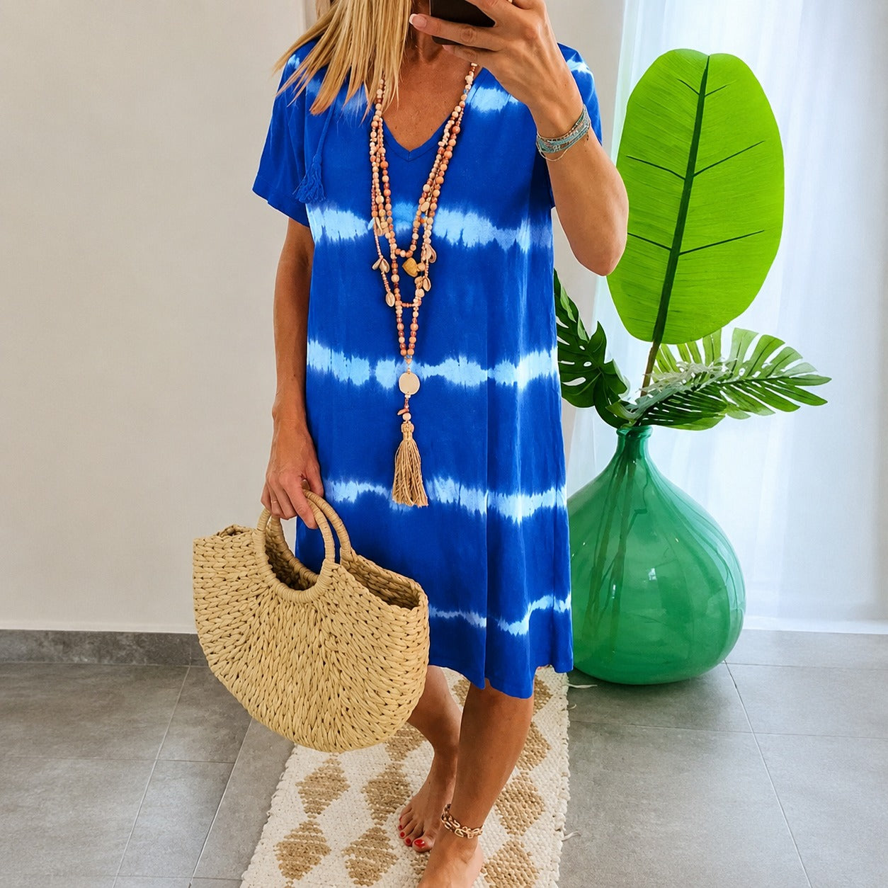 Vestido Serenata™ com Listras Horizontais e Modelagem Solta / Leveza e Cor para Aproveitar os Dias de Verão.