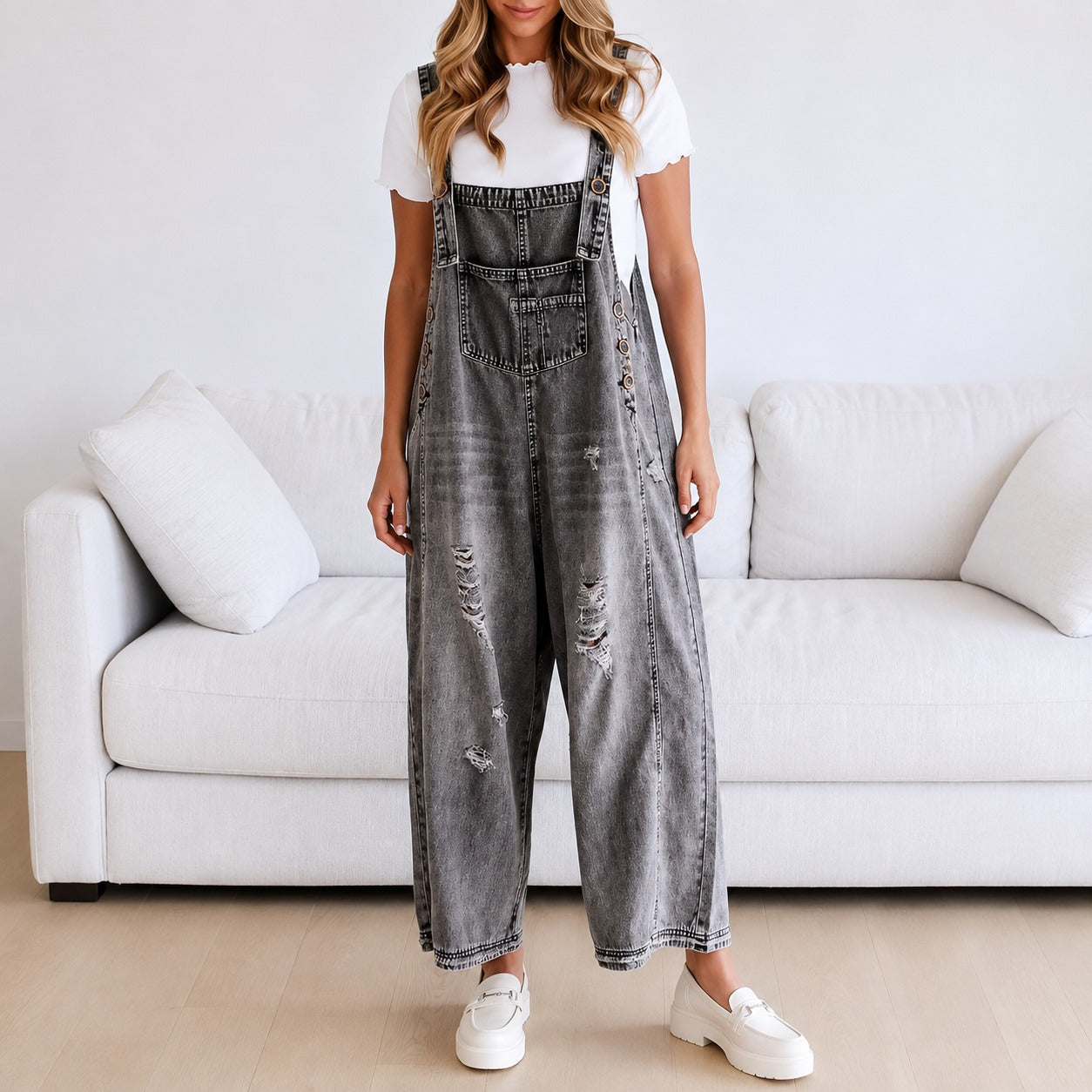 Macacão Janiele™ com Denim Vintage e Corte Amplo / Um Visual Que Nunca Sai de Moda
