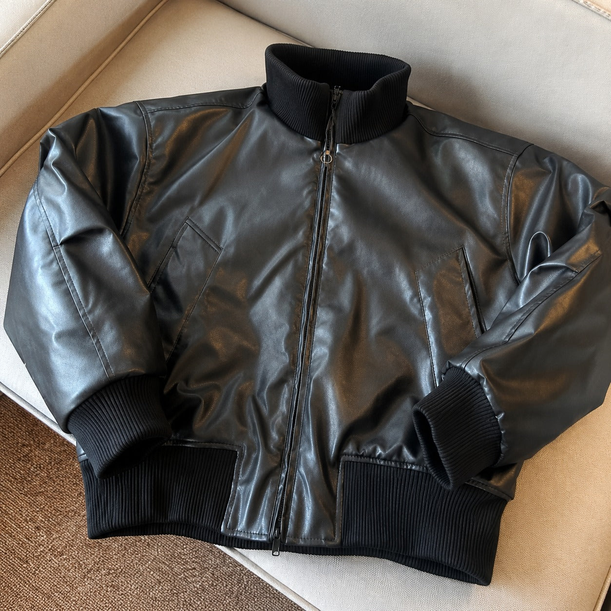 Jaqueta Bomber Ronan™ em Couro com Gola e Punhos Canelados / O Coringa Urbano Que Eleva Qualquer Look