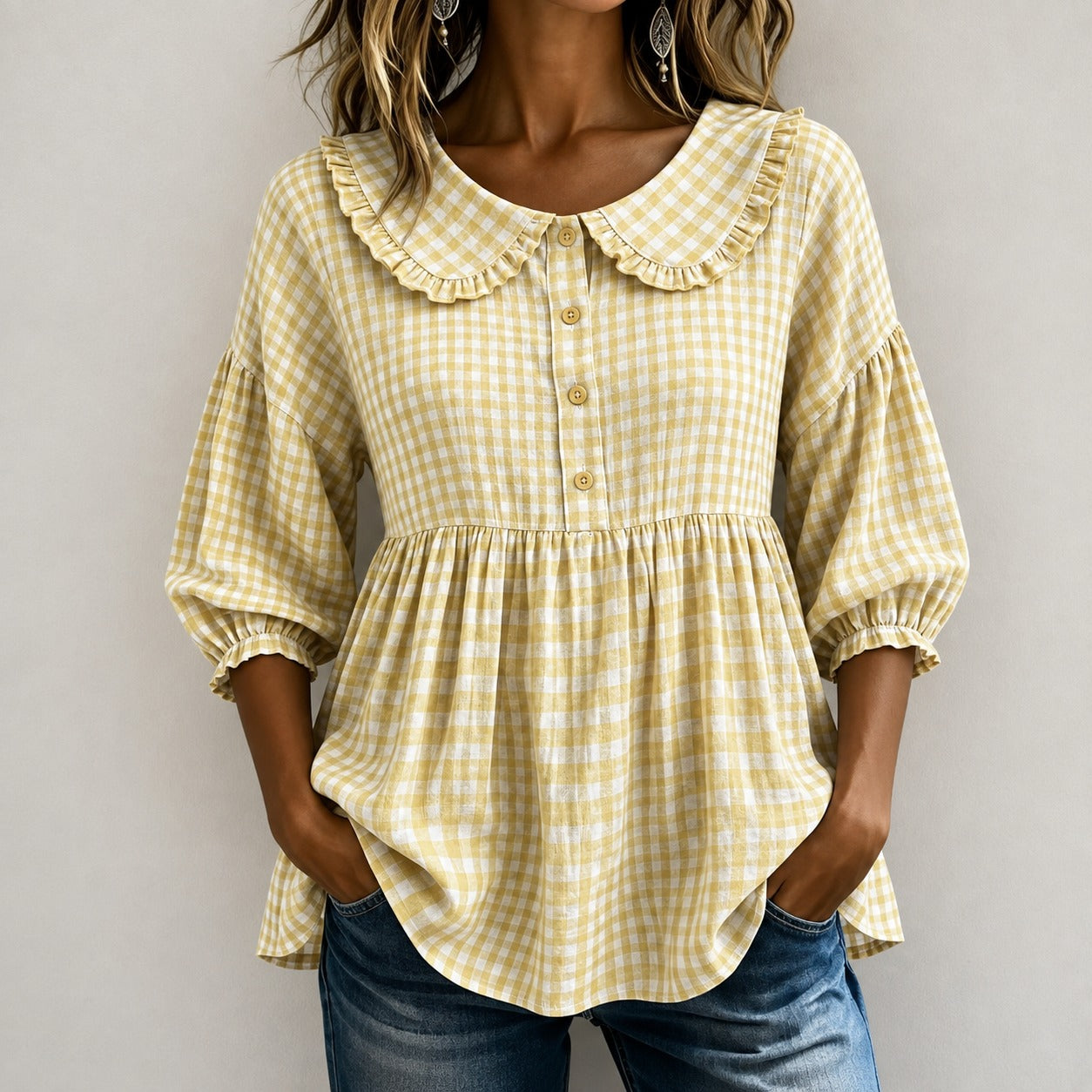 Blusa Mariana™ com Babados na Gola, Xadrez Vichy e Mangas Bufantes