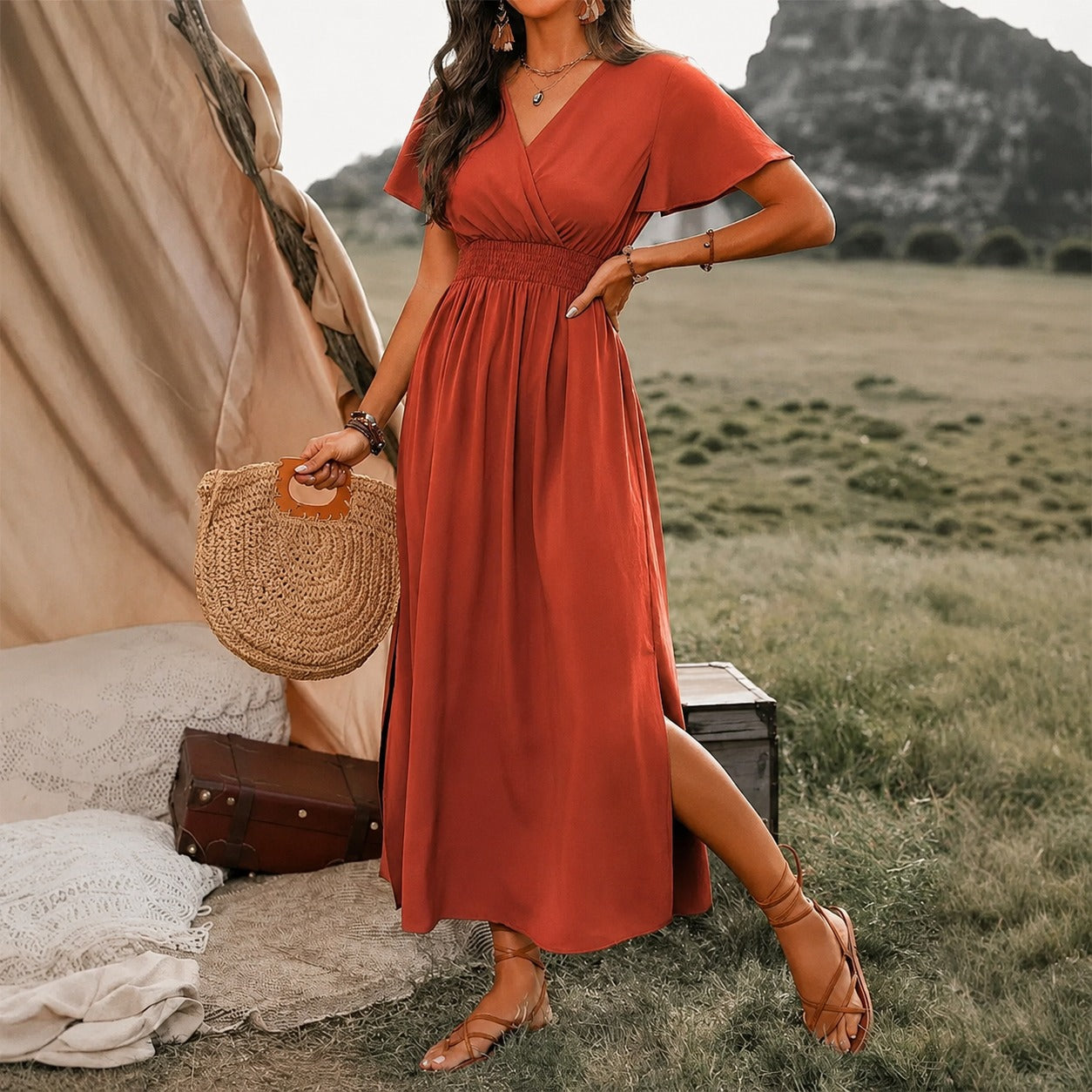 Vestido Mavie™ com Decote Transpassado e Cintura Ajustada com Lastex / Proporções que Valorizam a Silhueta sem Pesar no Visual