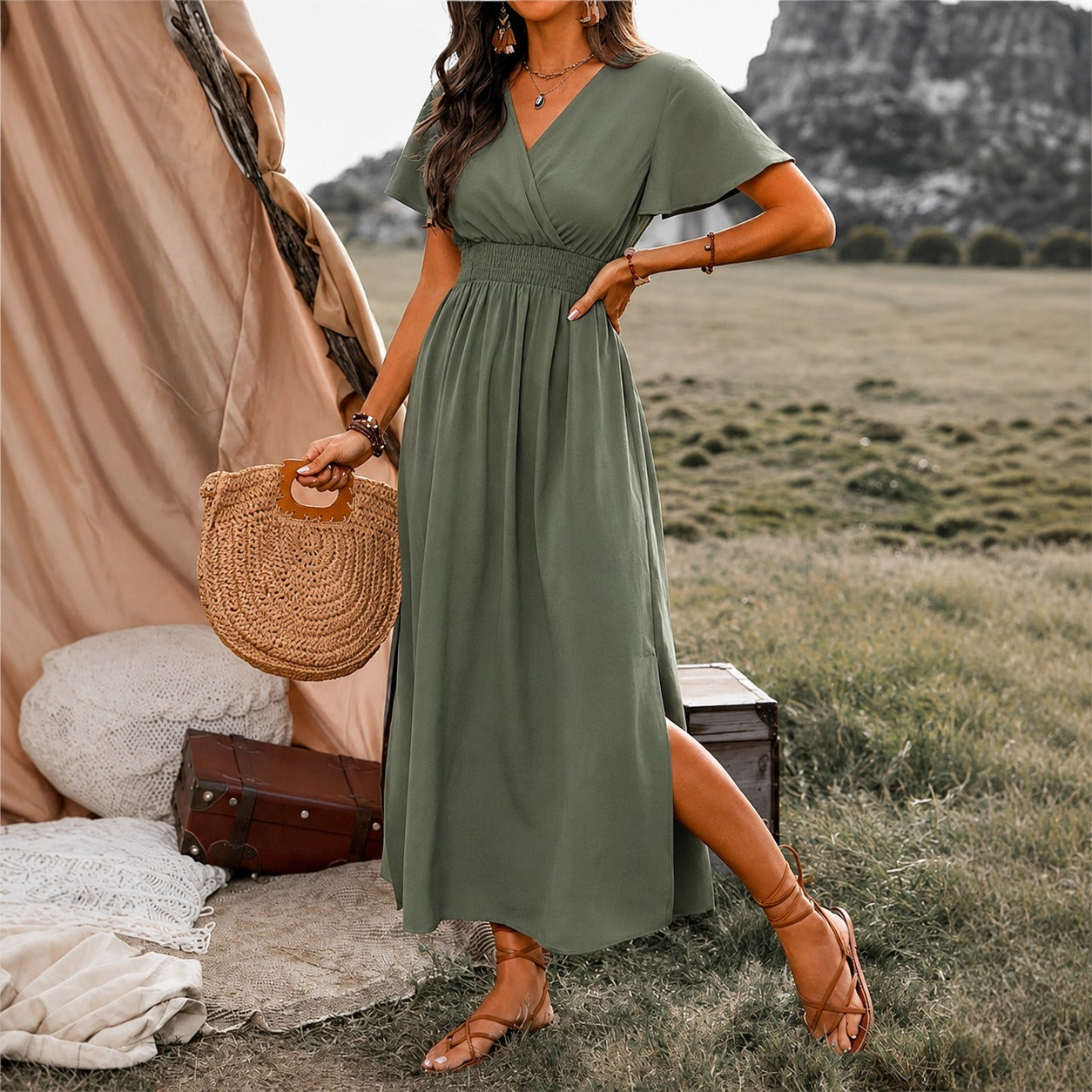 Vestido Mavie™ com Decote Transpassado e Cintura Ajustada com Lastex / Proporções que Valorizam a Silhueta sem Pesar no Visual