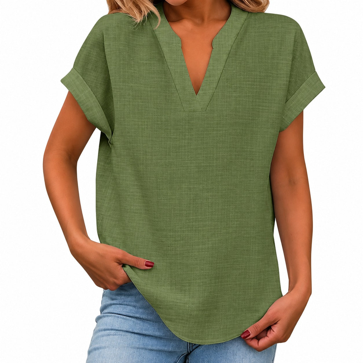 Blusa Maíra™ com Mangas Curtas Dobradas e Barra Arredondada / Uma escolha prática para dias quentes, passeios e viagens