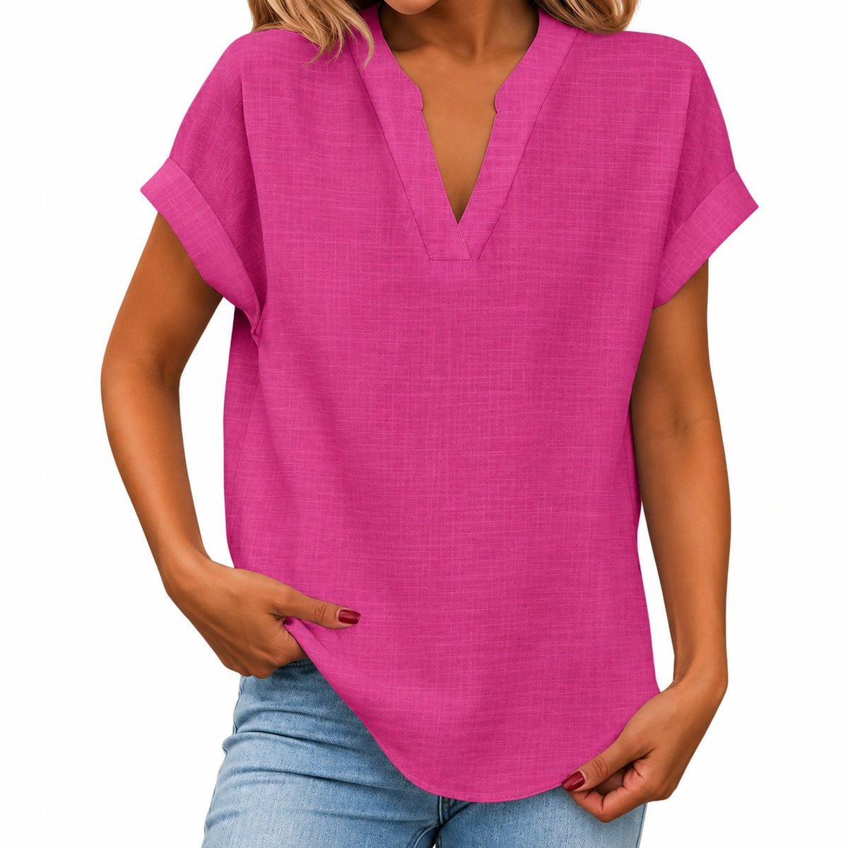 Blusa Maíra™ com Mangas Curtas Dobradas e Barra Arredondada / Uma escolha prática para dias quentes, passeios e viagens