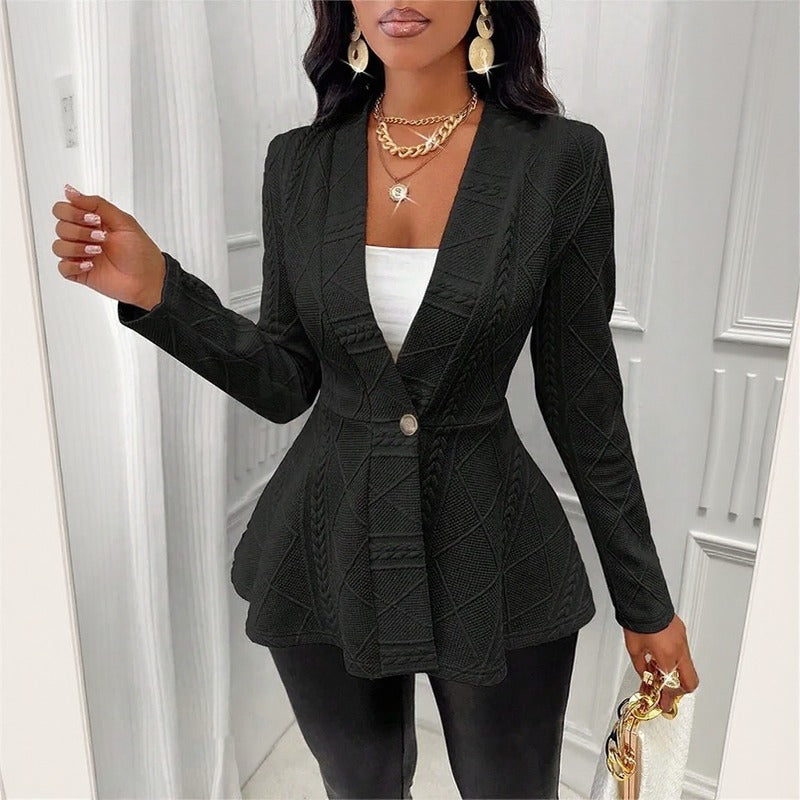 Blazer Victoire™ com Cintura Marcada, Lapela Elegante e Tecido com Textura Geométrica