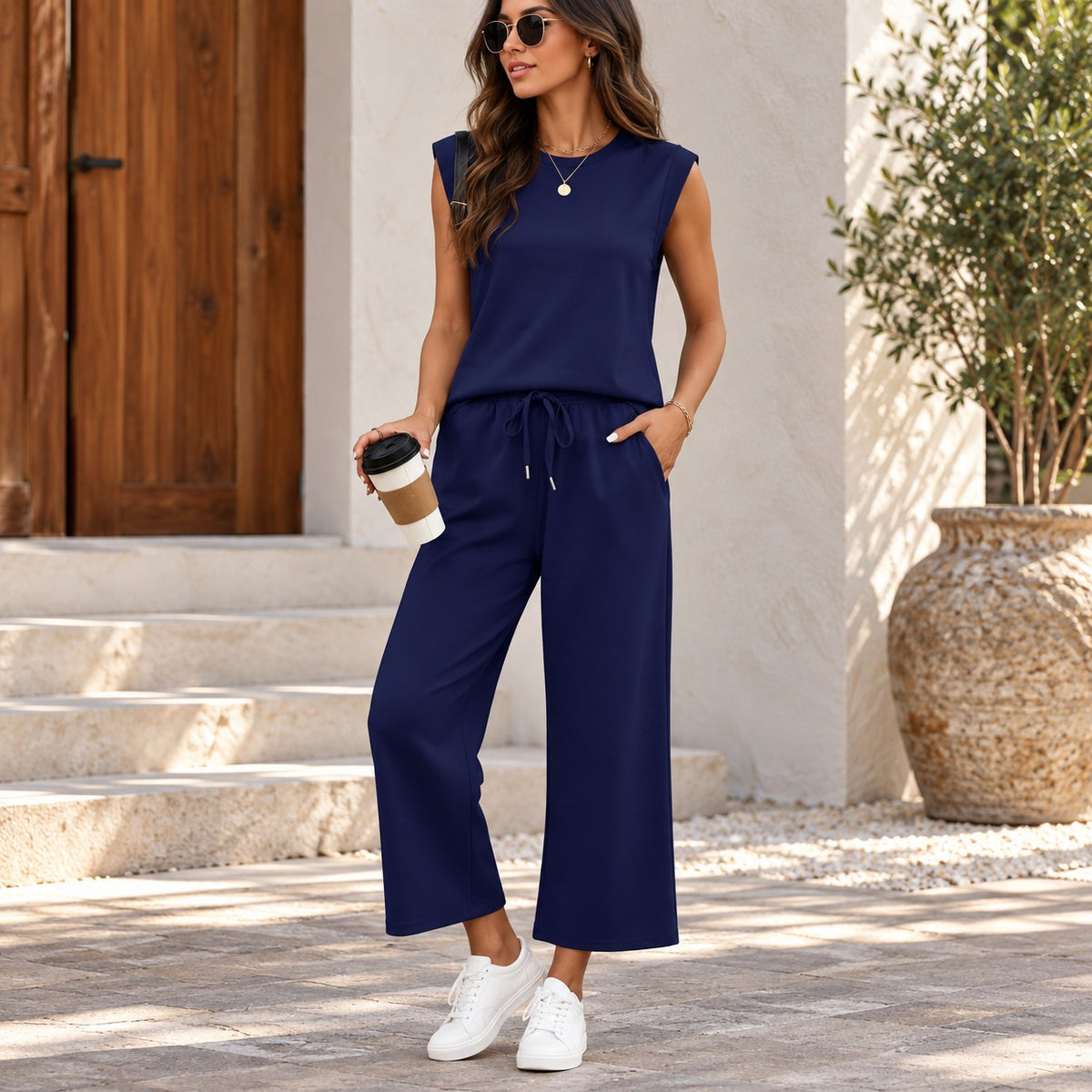 Conjunto Danika™ com Blusa Sem Mangas e Calça Pantalona com Cordão Ajustável