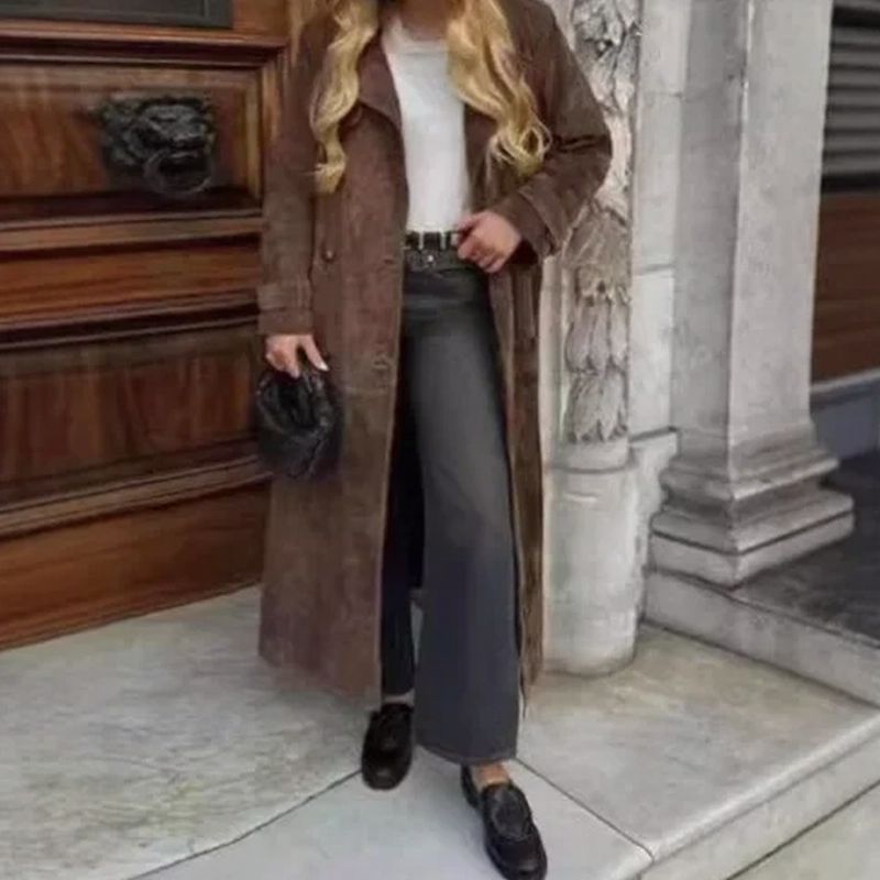 Casaco Giulia™ com Tecido Suede e Design Europeu / Envolva-se em Estilo, Conforto e Poder Feminino!