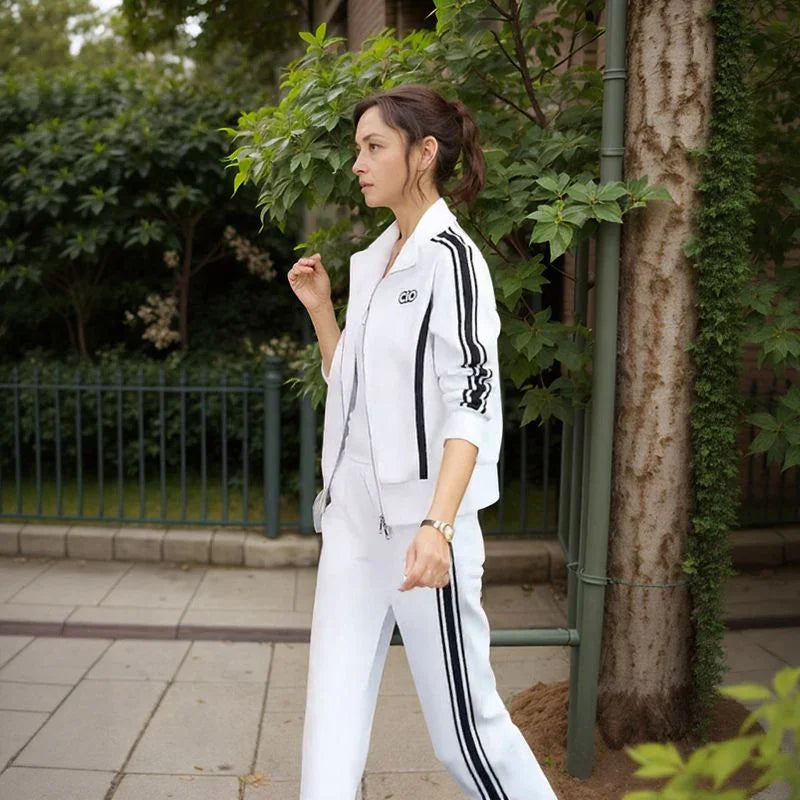 Conjunto Esportivo Bruna™ com Zíper Funcional e Tecido Leve / Praticidade, Estilo e Atitude em Um Só Look!
