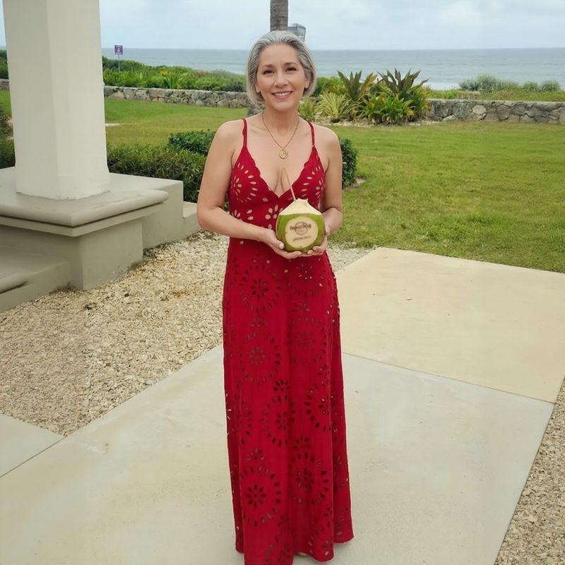 Conjunto de Praia Marina™ Maiô & Saia 2 em 1 / A Peça Viral Que Vai Marcar o Verão Brasileiro!