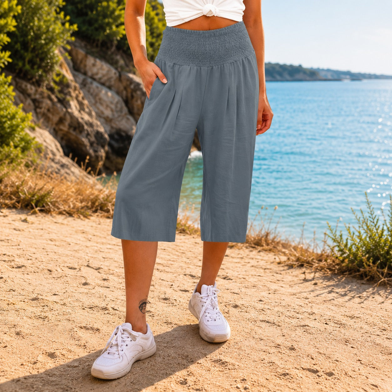 Calça Capri Rosetta™ em Linho de Algodão com Cós Franzido Elegante