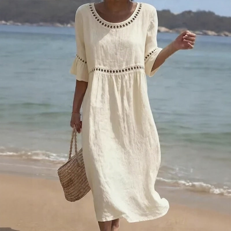 Vestido Mireza™ em Linho de Algodão com Detalhes Vazados e Mangas com Babado