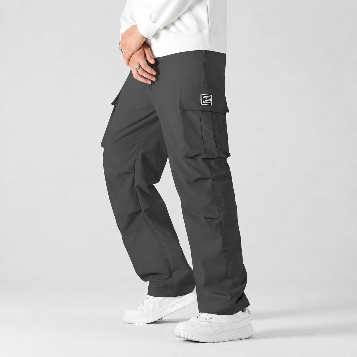 Calça Cargo Toren™ com Modelagem Ampla, Bolsos Laterais e Cós Ajustável