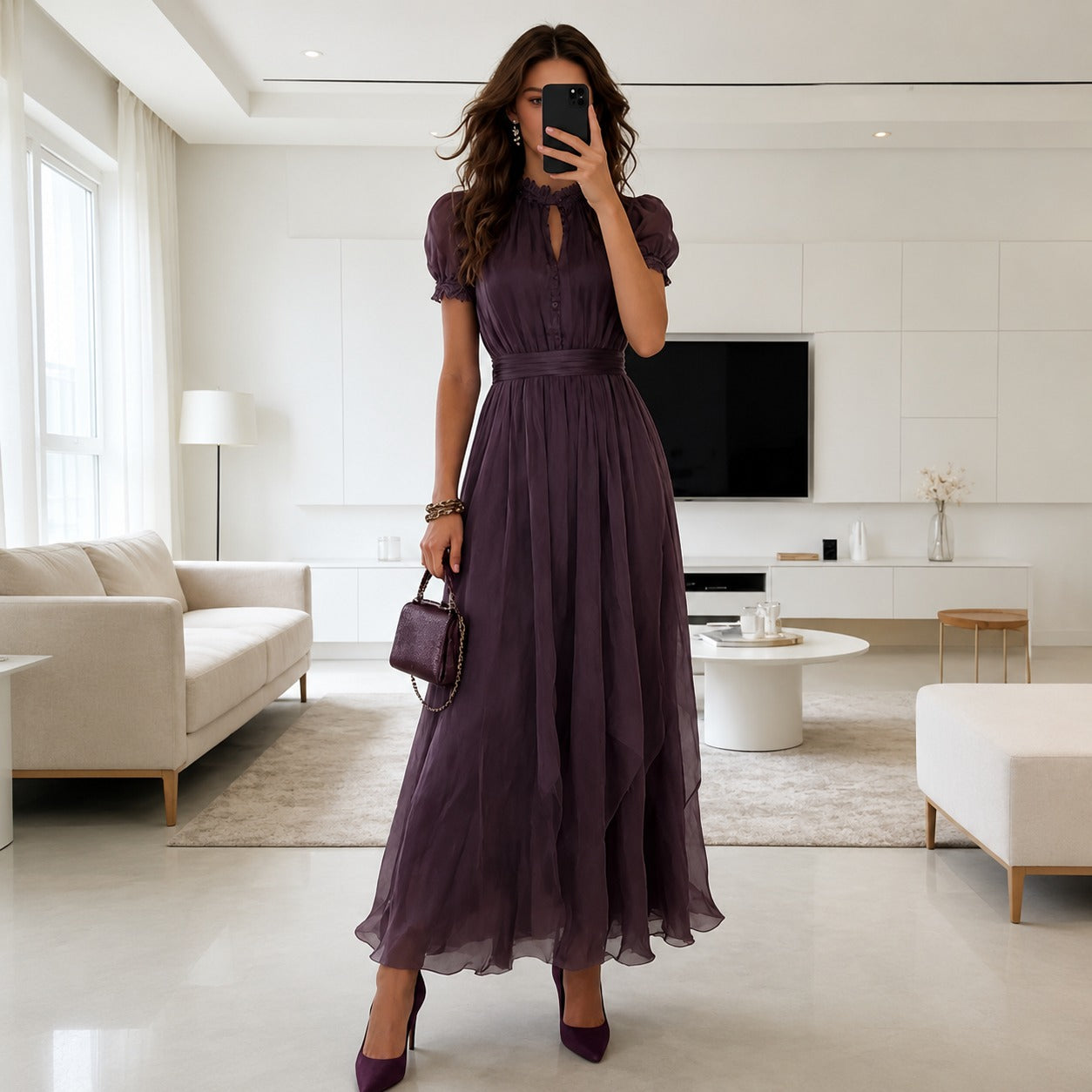 Vestido Eleonora™ com Cintura Marcada e Gola Alta / Movimento Elegante Que Acompanha Cada Passo.