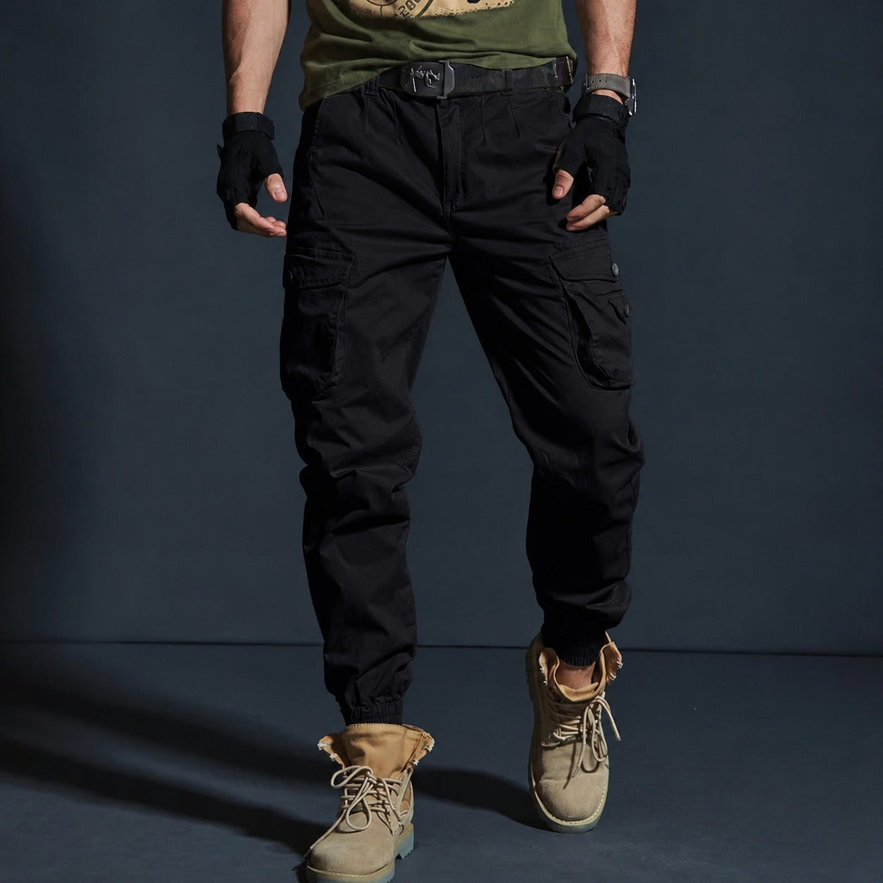 Calça Cargo Roven™ Com Visual Tático Militar e Barra Jogger / Uma Pegada Tática Que Sai Do Básico Com Naturalidade