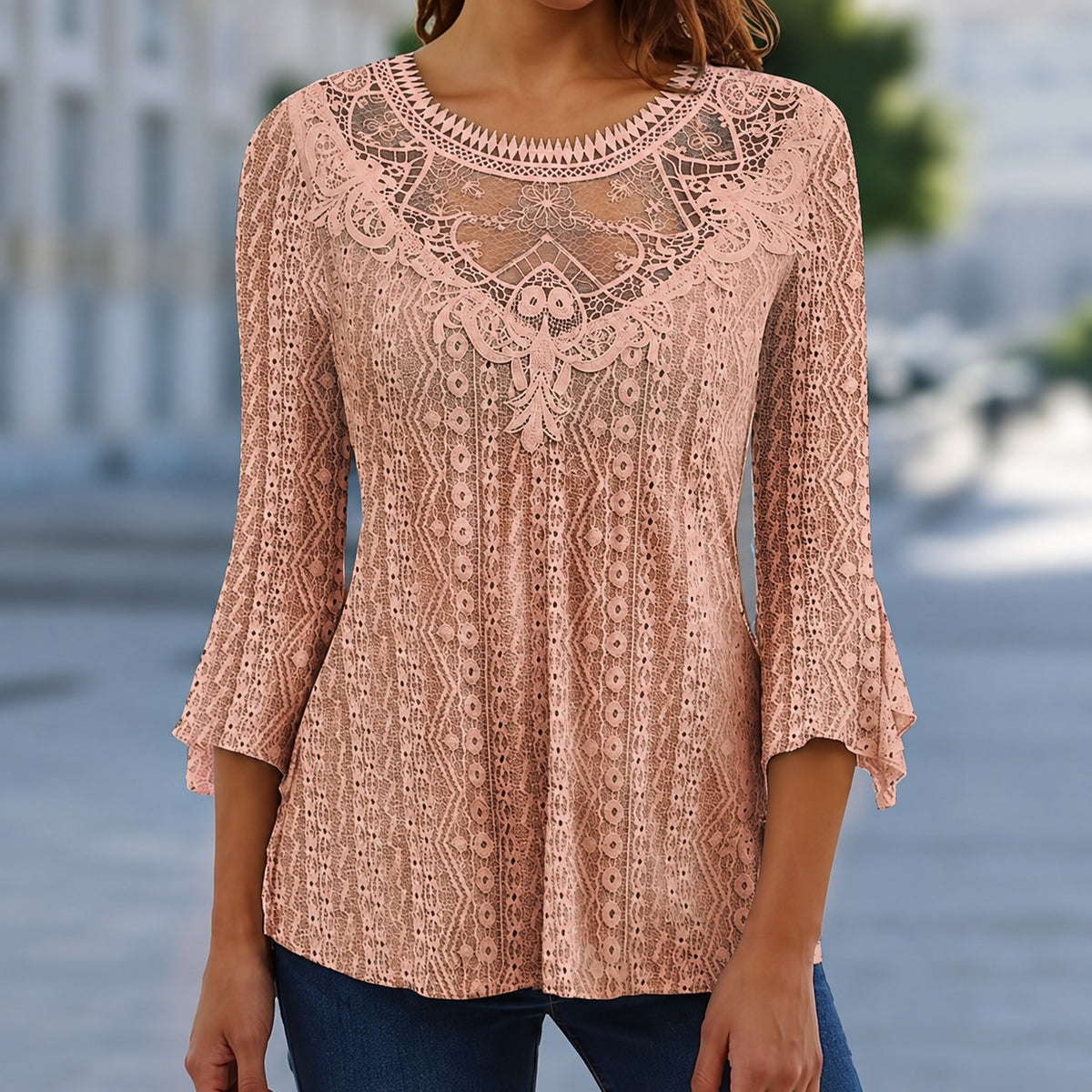 Blusa Pescara™ com Bordado Ornamental, Detalhes Rendados e Mangas Amplas
