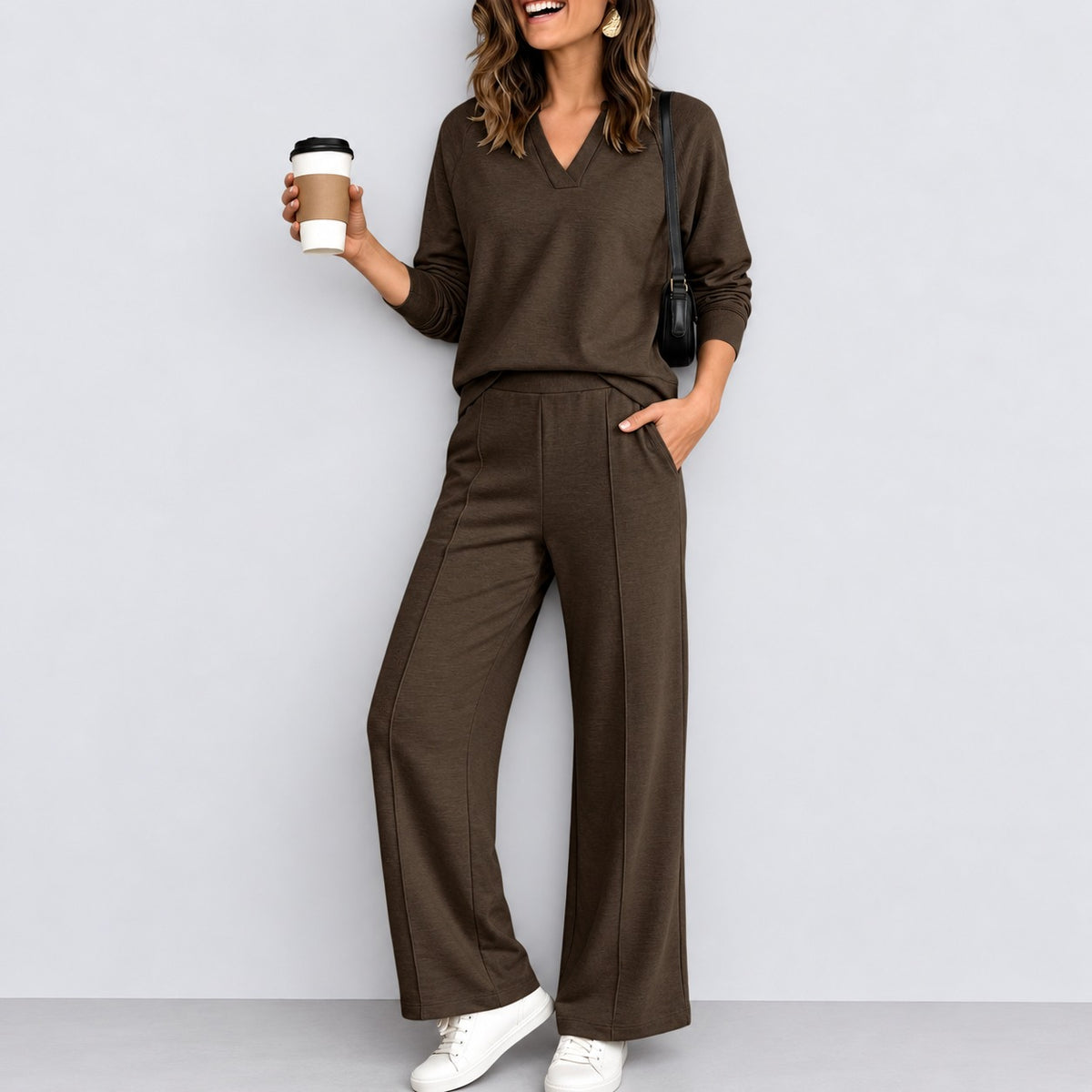 Conjunto Fabiana™ com Blusa de Decote V, Manga Longa e Calça Pantalona