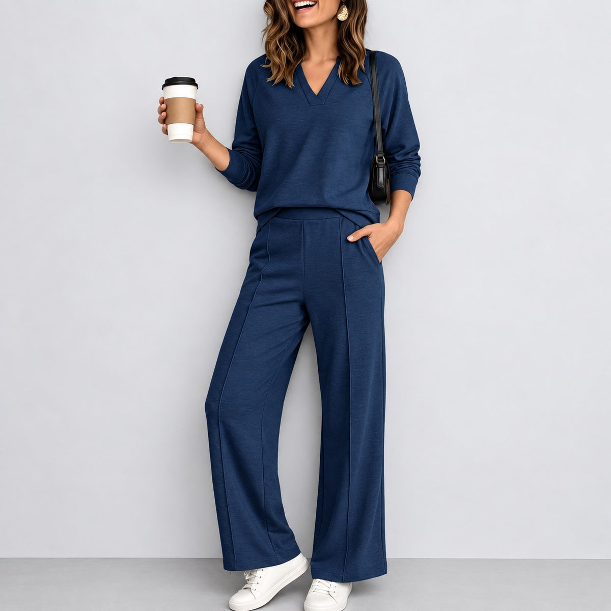 Conjunto Fabiana™ com Blusa de Decote V, Manga Longa e Calça Pantalona