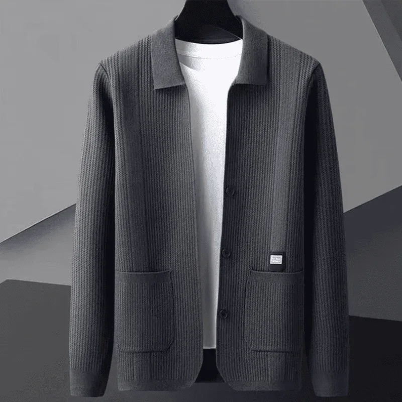 Cardigan Nolan™ em Tricô Texturizado com Acabamento Premium / Sofisticação Casual para os Dias Mais Frescos!