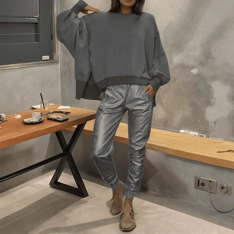 Conjunto Eclipse™ Blusa Oversized e Calça Metalizada / Estilo Urbano com Toque de Glamour!