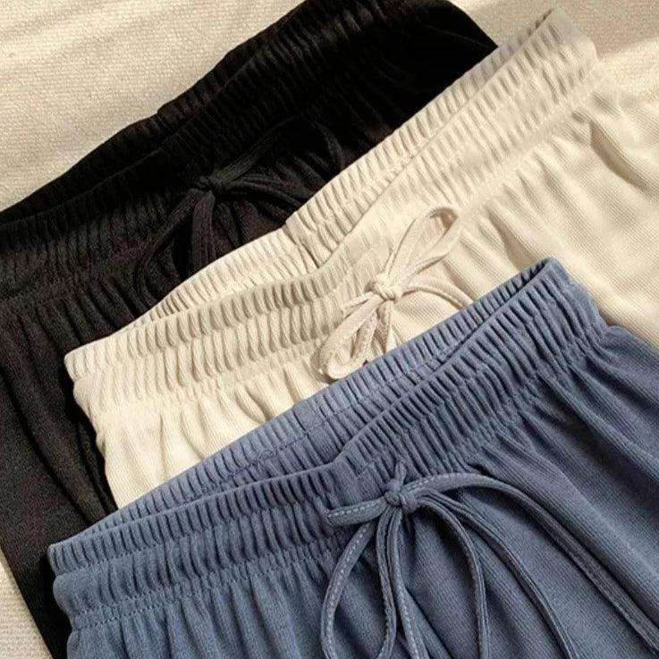 Kit de 3 Calças Sutileza em Seda Gelo / Nova Tendencia Moda Primavera Verão! - ModernLar